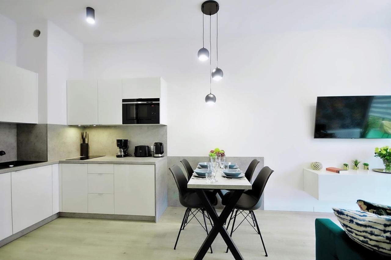 Onholiday Apartamenty Baltycka Kołobrzeg Exteriör bild