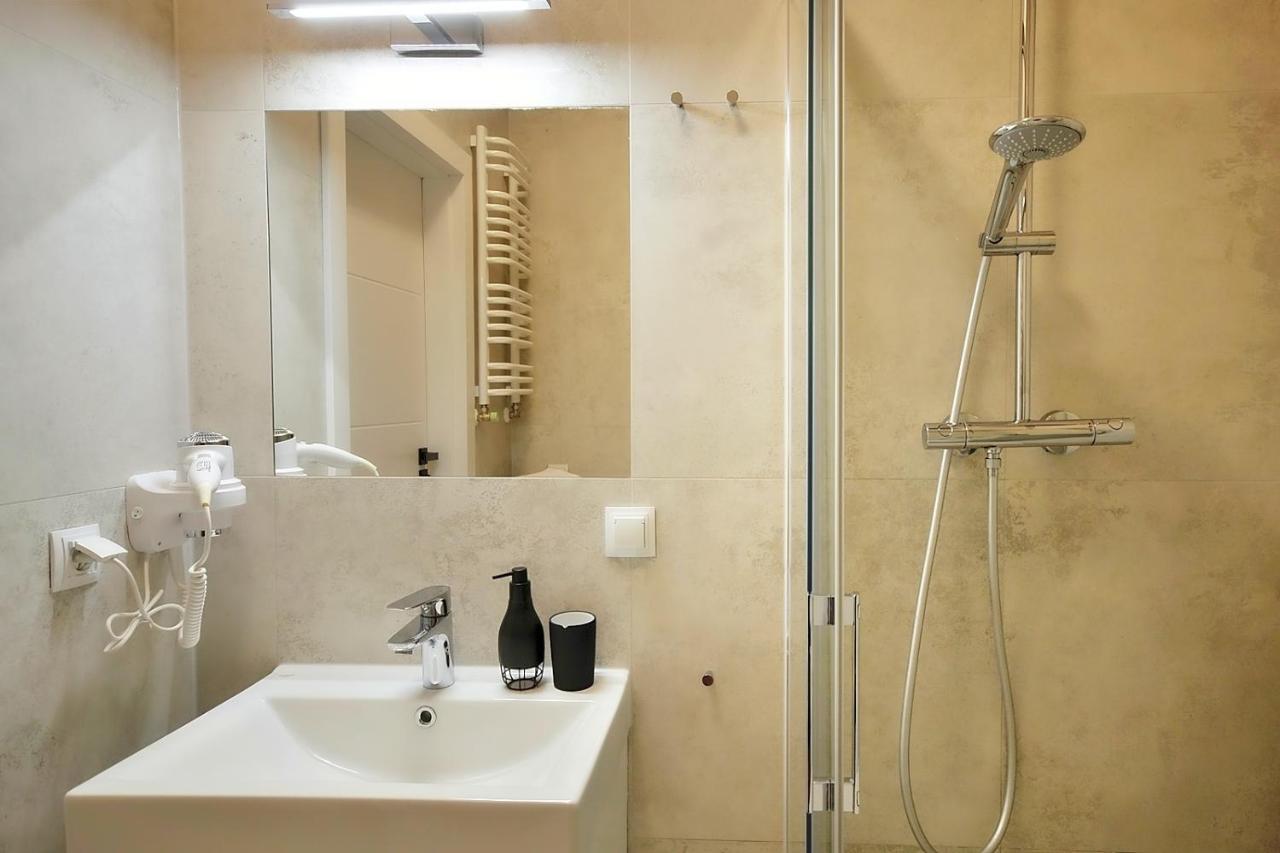 Onholiday Apartamenty Baltycka Kołobrzeg Exteriör bild
